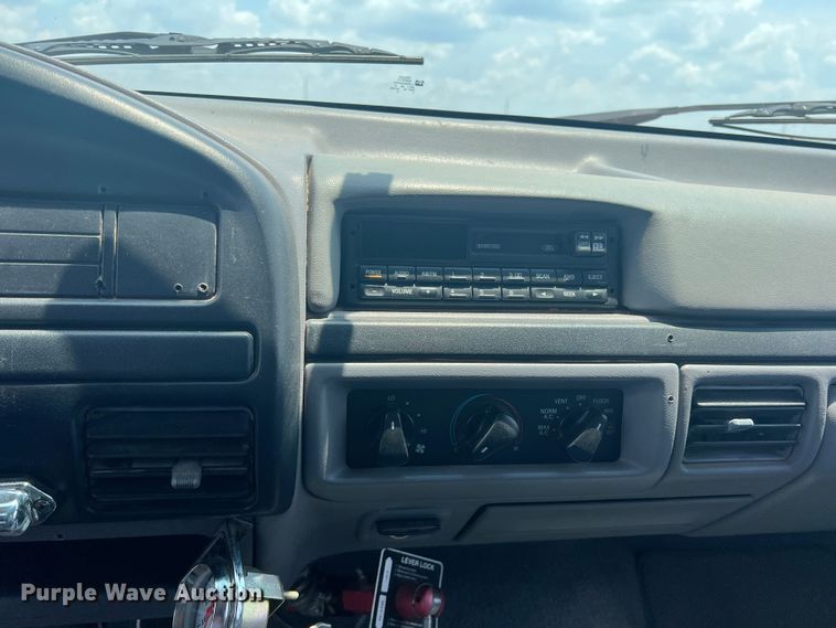 image for item DN3023 1996 Ford F350  Crew Cab rescue vehicle