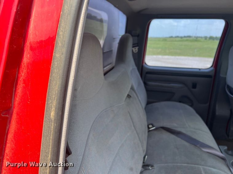 image for item DN3023 1996 Ford F350  Crew Cab rescue vehicle