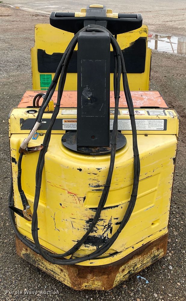 image for item DN4653 Hyster T5XT  tug