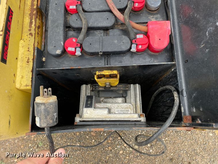 image for item DN4653 Hyster T5XT  tug