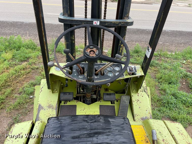 image for item DN4655 Clark C500-YS60  forklift