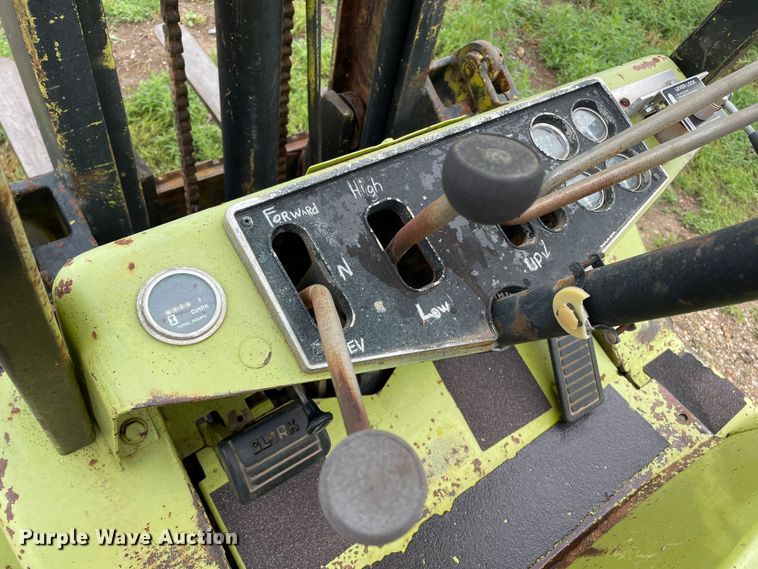 image for item DN4655 Clark C500-YS60  forklift