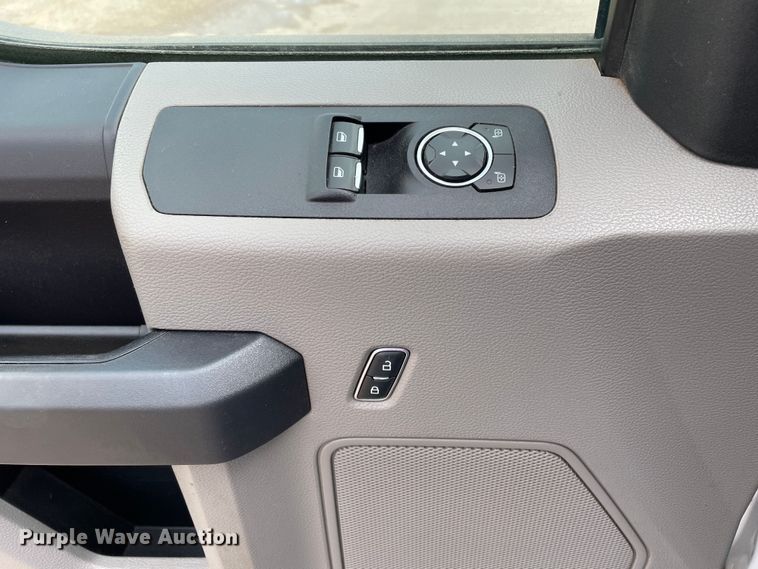 image for item DN4656 2020 Ford F150  pickup truck