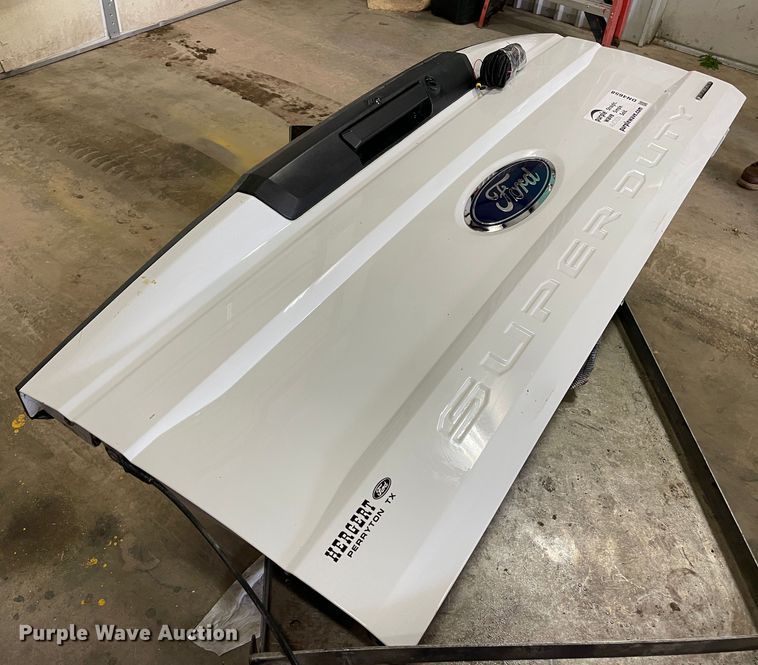 image for item DN4658 Tailgate