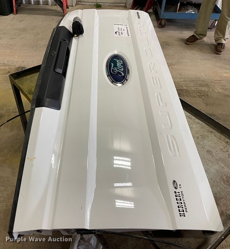 image for item DN4658 Tailgate