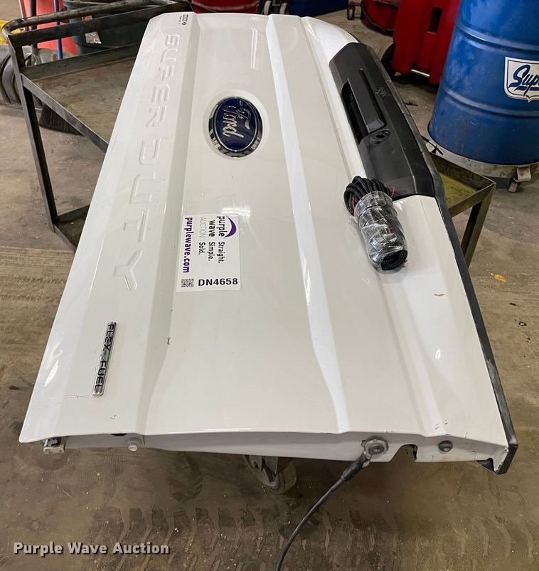 image for item DN4658 Tailgate