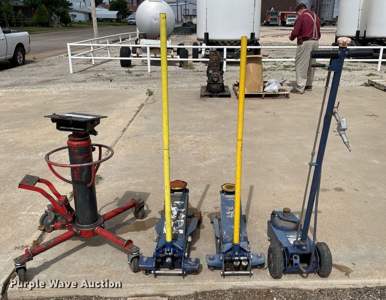 image for item DN4659 Jacks