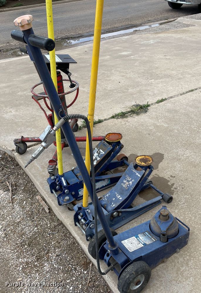 image for item DN4659 Jacks