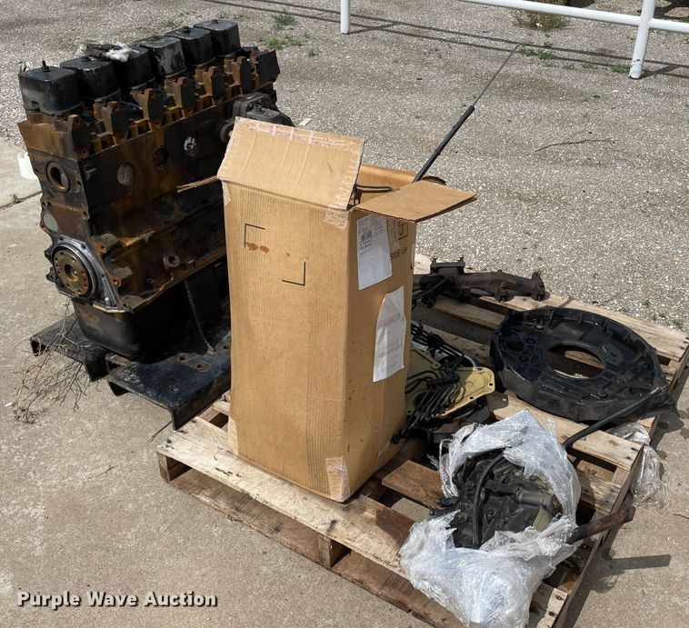 image for item DN4660 Cummins  engine