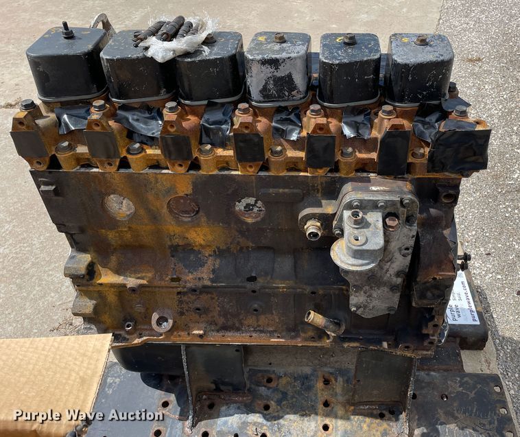 image for item DN4660 Cummins  engine