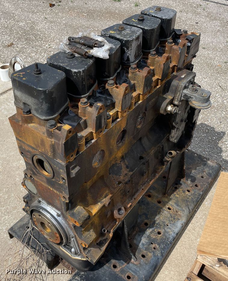 image for item DN4660 Cummins  engine