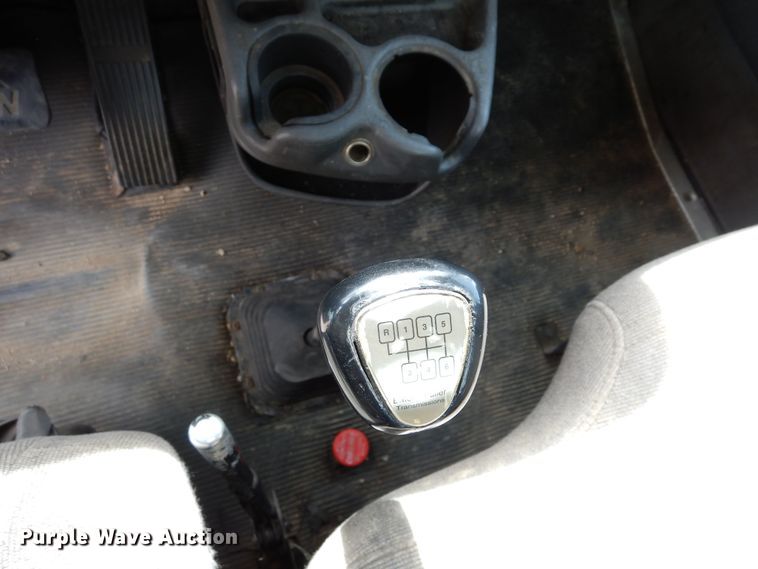 image for item DN6319 2003 Kenworth T300  rollback truck