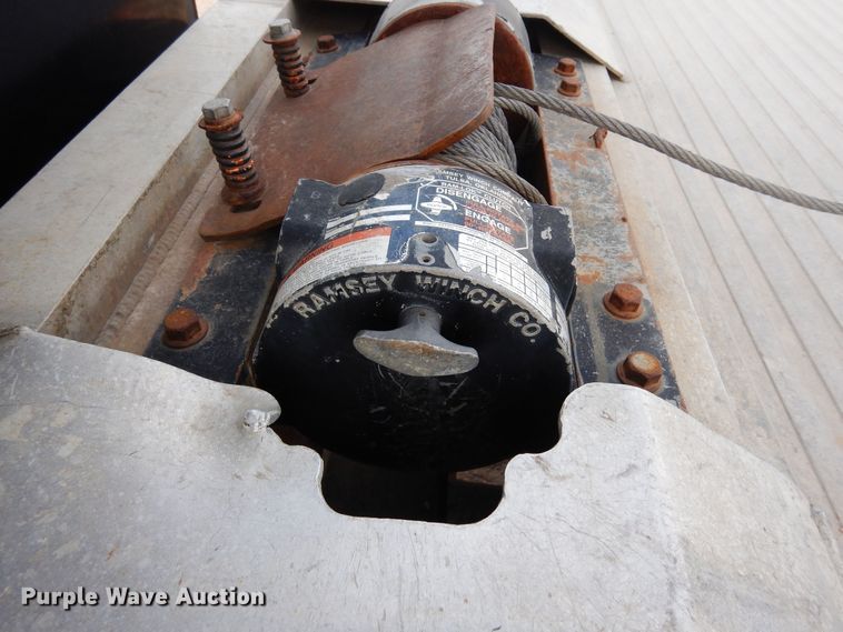 image for item DN6319 2003 Kenworth T300  rollback truck