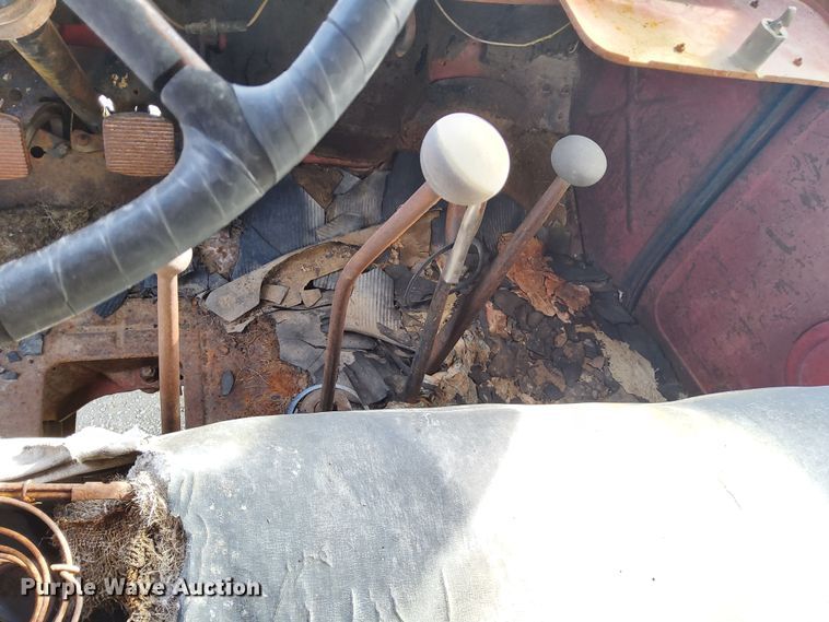 image for item DN6893 1936 International D30  truck cab and chassis