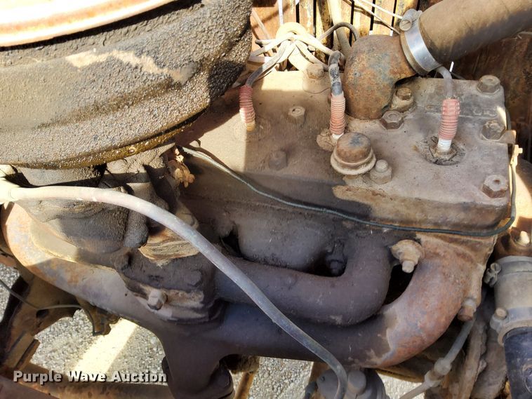 image for item DN6893 1936 International D30  truck cab and chassis