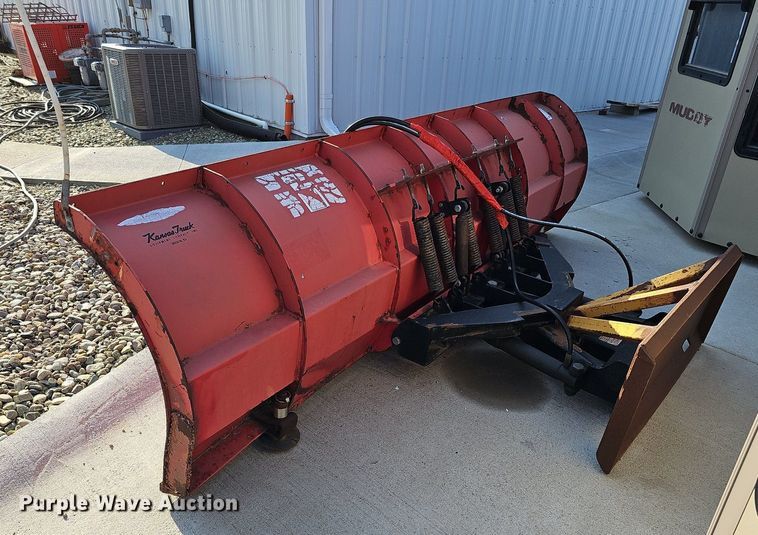 image for item DO2670 Boss  skid steer snow plow