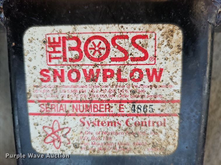 image for item DO2670 Boss  skid steer snow plow