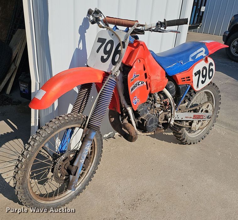 image for item DO2672 1984 Honda Pro-Link 250R  dirt bike
