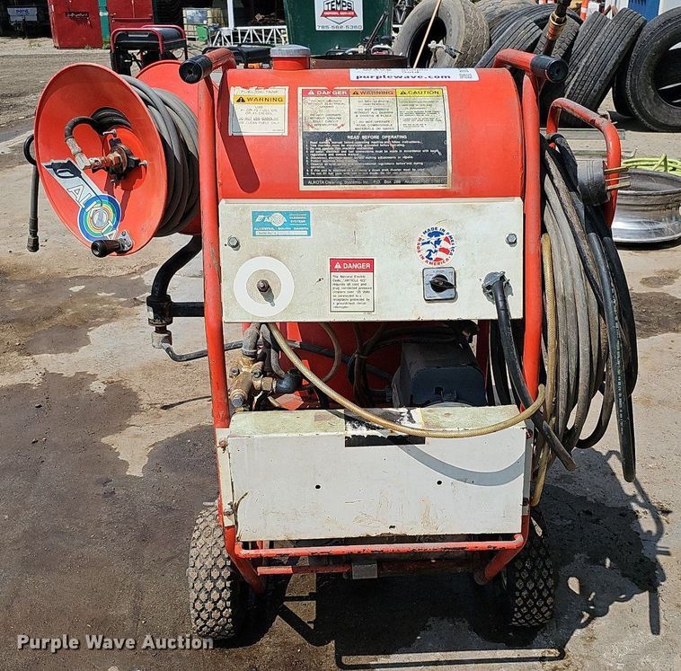 image for item DO2681 Alkota Cleaning Systems 4182  hot pressure washer