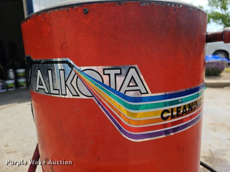 image for item DO2681 Alkota Cleaning Systems 4182  hot pressure washer