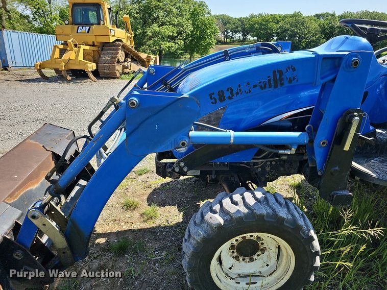 image for item DO2688 New Holland TC34DA  MFWD tractor