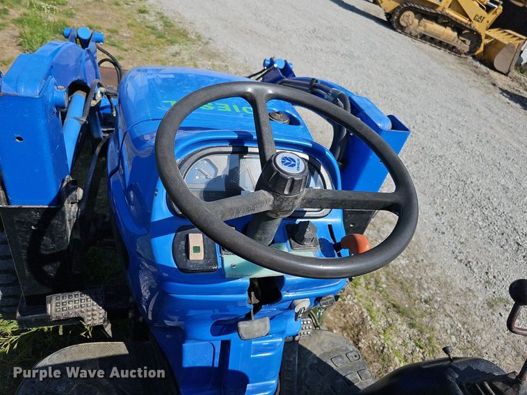 image for item DO2688 New Holland TC34DA  MFWD tractor