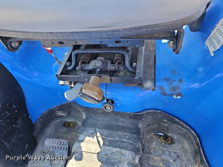 image for item DO2688 New Holland TC34DA  MFWD tractor