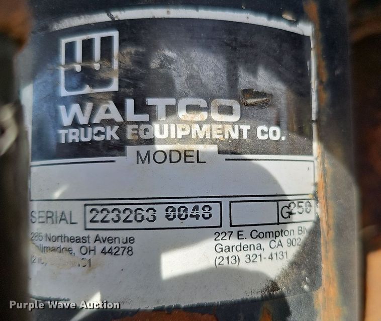 image for item DO2701 Supreme Corp 30103126  box bed