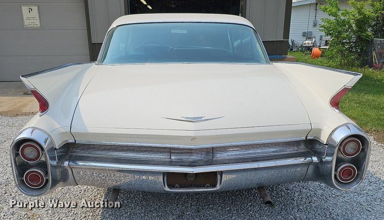 image for item DO4404 1960 Cadillac  sedan