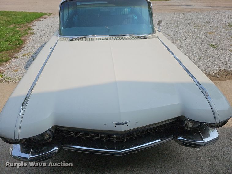 image for item DO4404 1960 Cadillac  sedan