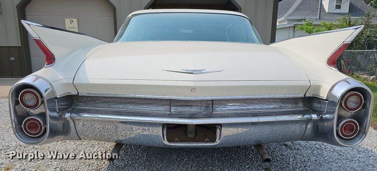 image for item DO4404 1960 Cadillac  sedan