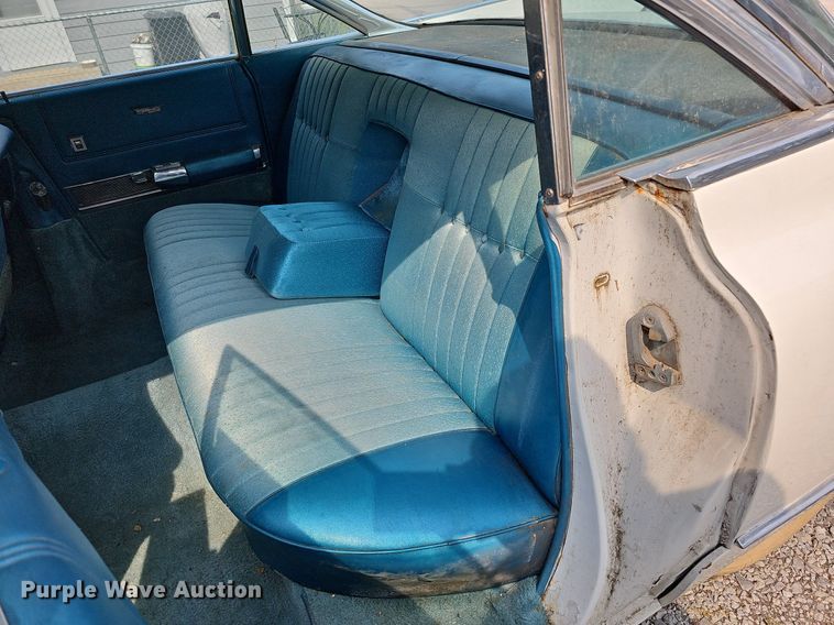 image for item DO4404 1960 Cadillac  sedan