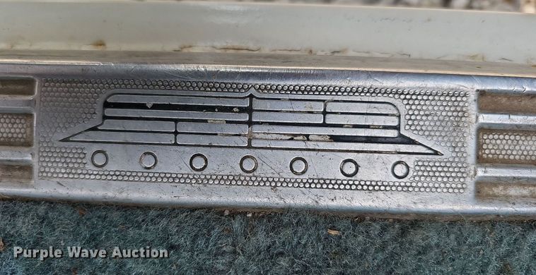 image for item DO4404 1960 Cadillac  sedan