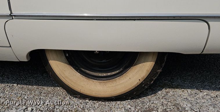 image for item DO4404 1960 Cadillac  sedan