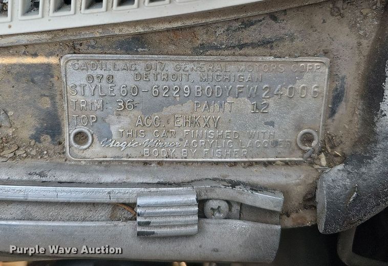 image for item DO4404 1960 Cadillac  sedan