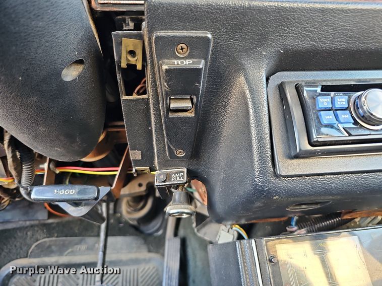 image for item DO4414 1983 Ford Mustang GLX  convertible