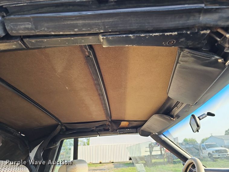 image for item DO4414 1983 Ford Mustang GLX  convertible