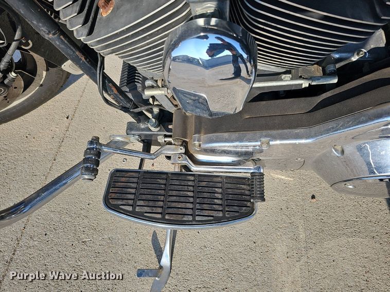 image for item DO4415 1999 Harley Davidson Electra Glide Classic  motorcycle