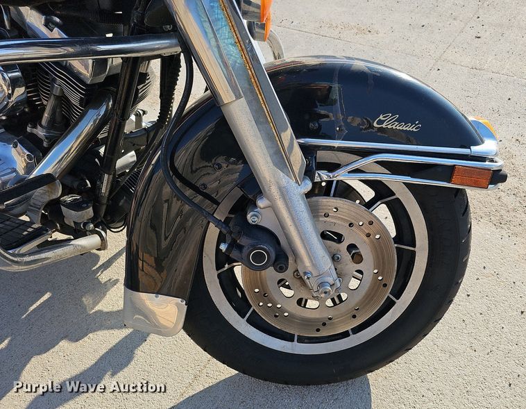 image for item DO4415 1999 Harley Davidson Electra Glide Classic  motorcycle