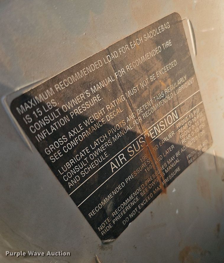 image for item DO4415 1999 Harley Davidson Electra Glide Classic  motorcycle