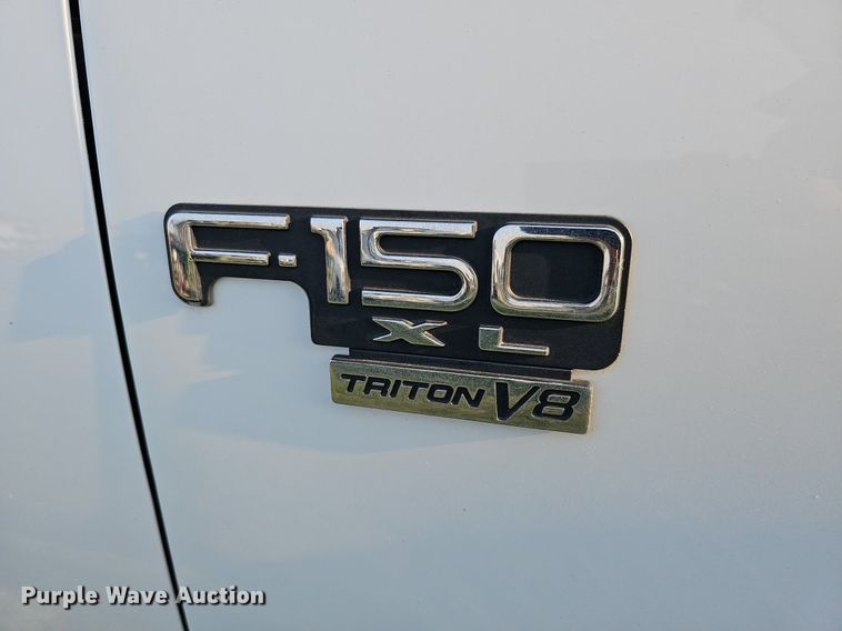 image for item DO4418 2003 Ford F150 XL  SuperCab pickup truck