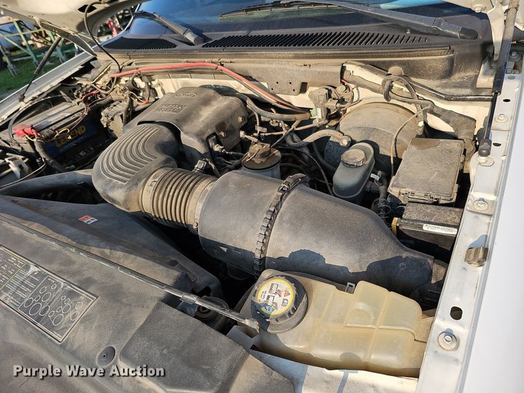 image for item DO4418 2003 Ford F150 XL  SuperCab pickup truck