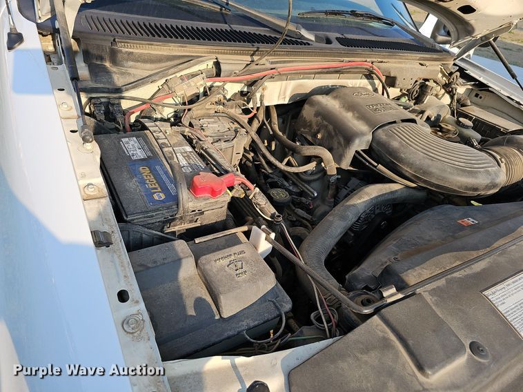 image for item DO4418 2003 Ford F150 XL  SuperCab pickup truck