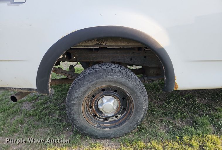 image for item DO4418 2003 Ford F150 XL  SuperCab pickup truck