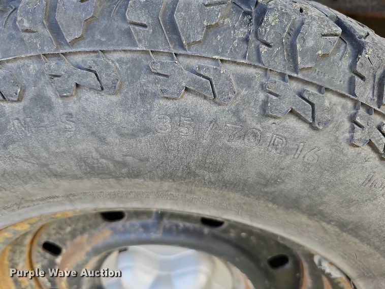 image for item DO4418 2003 Ford F150 XL  SuperCab pickup truck