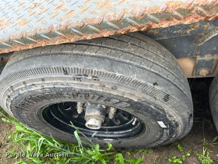 image for item DO5015 2020 Lamar  equipment trailer