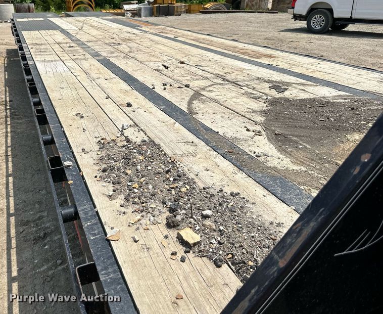 image for item DO5017 2021 Load Trail  equipment trailer