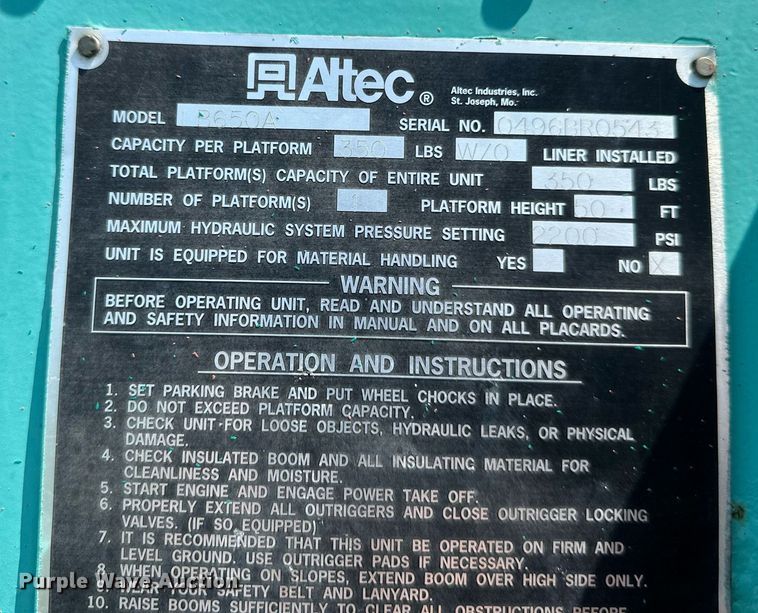 image for item DO5026 1996 International 4700  bucket truck