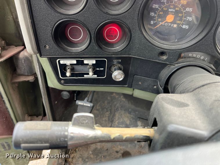 image for item DP0482 1986 Chevrolet D30  pickup truck