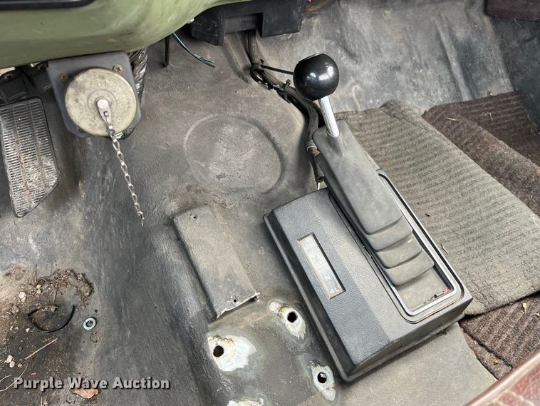 image for item DP0482 1986 Chevrolet D30  pickup truck